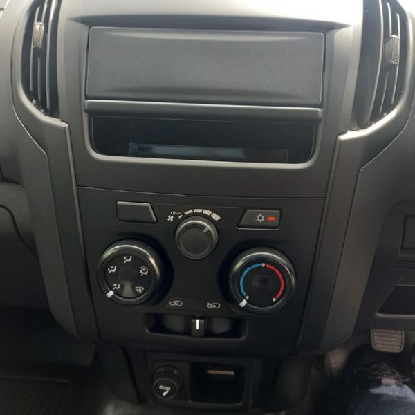 2026-Isuzu-D-Max-250-HO-Fleetside-Safety-Single-Cab image:13