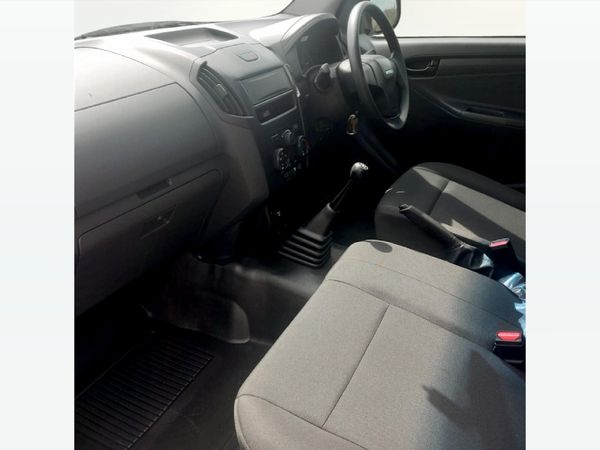 2026-Isuzu-D-Max-250-HO-Fleetside-Safety-Single-Cab image:15