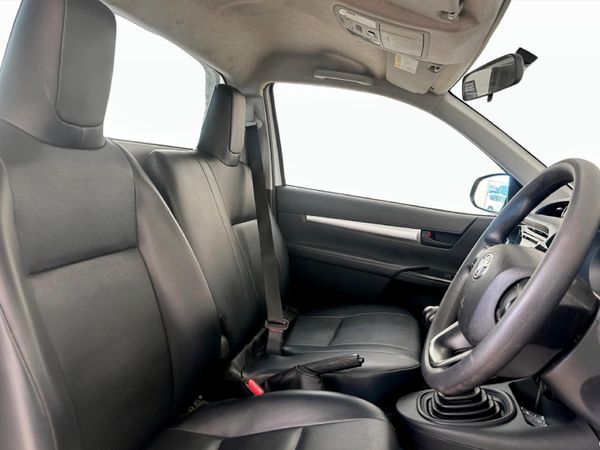 2024-Toyota-Hilux-24-GD-Single-Cab image:11