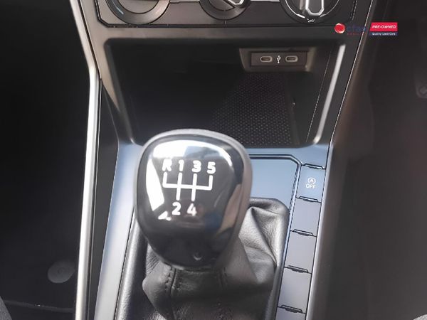 2026-Volkswagen-Polo-10-TSI image:12