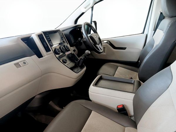 2023-Toyota-Quantum-28-GL-11-seat image:6