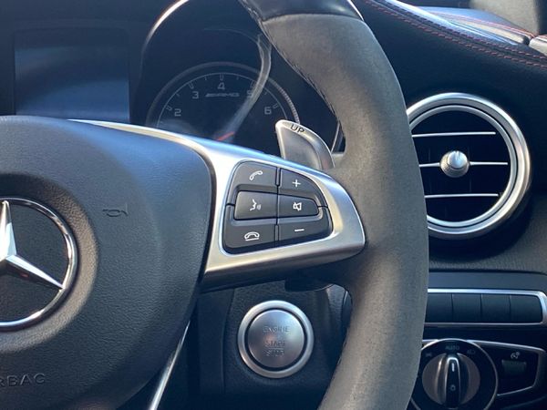 2017-Mercedes-AMG-C-Class-C43-AMG-4Matic image:9