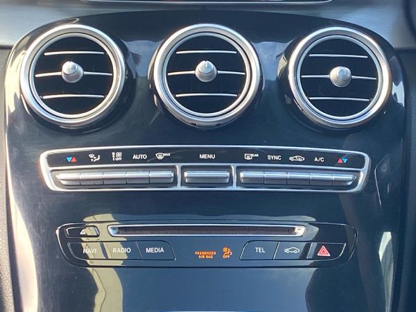 2017-Mercedes-AMG-C-Class-C43-AMG-4Matic image:16