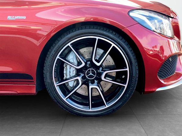 2017-Mercedes-AMG-C-Class-C43-AMG-4Matic image:22