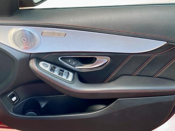 2017-Mercedes-AMG-C-Class-C43-AMG-4Matic image:28