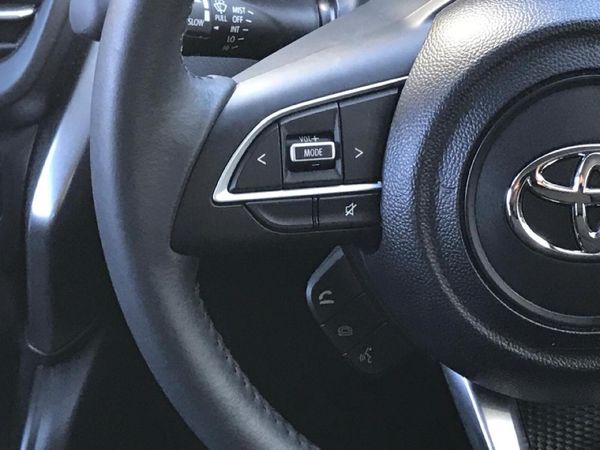 2026-Toyota-Urban-Cruiser-15-XR-Auto image:9