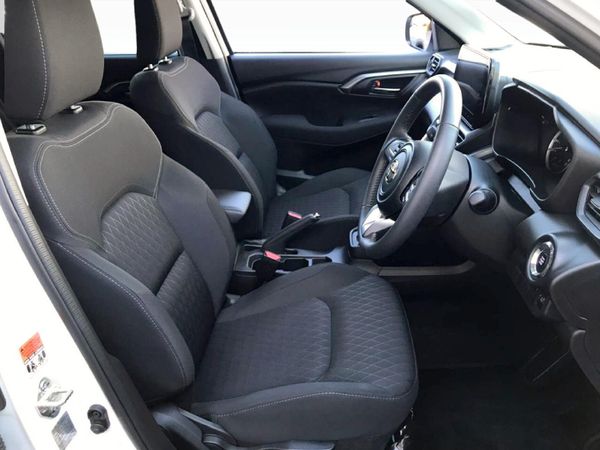 2026-Toyota-Urban-Cruiser-15-XR-Auto image:15