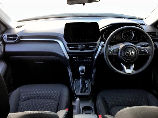 2026-Toyota-Urban-Cruiser-15-XR-Auto image:5
