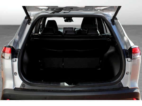 2026-Toyota-Corolla-Cross-18-XR-Hybrid image:16