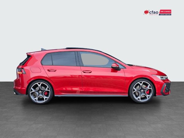 2026-Volkswagen-Golf-8-GTI-20-TSI-DSG image:2