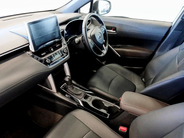 2026-Toyota-Corolla-Cross-18-XS-Hybrid image:6
