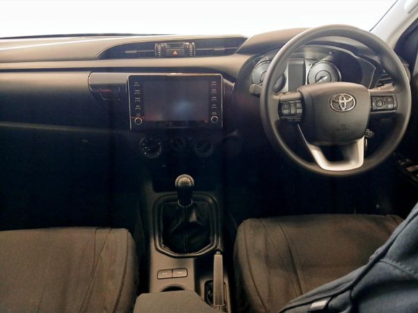 2026-Toyota-Hilux-24-GD-6-Raised-Body-Raider-Double-Cab image:5