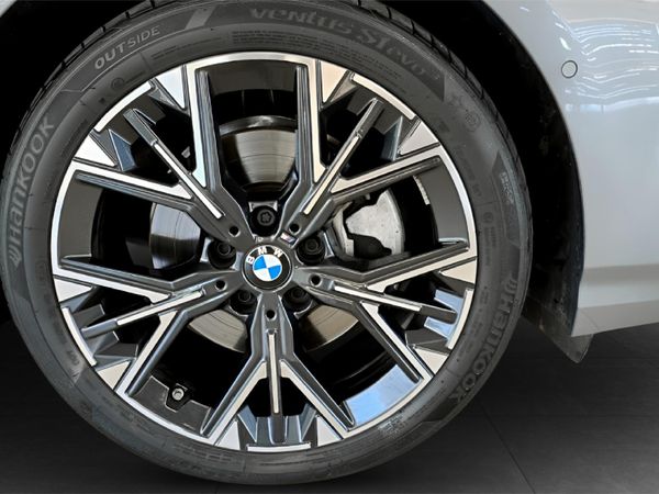 2025-BMW-1-Series-118-M-Sport-Auto image:6