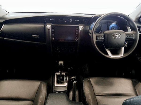 2024-Toyota-Fortuner-24-GD-6-RB-Auto image:5