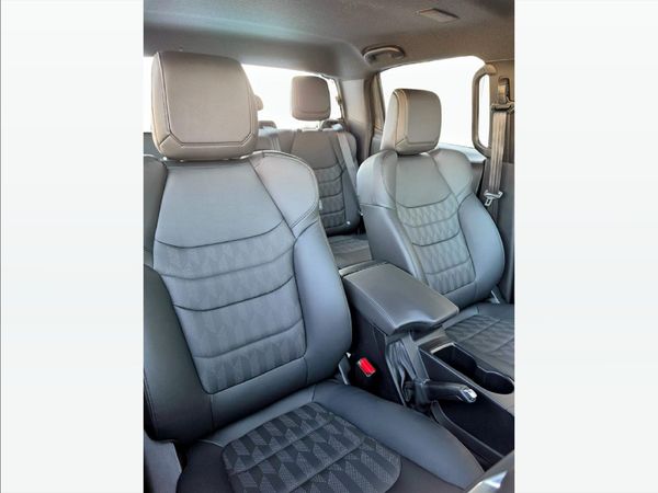 2026-Isuzu-D-Max-30-DDI-HR-LSE-Auto-Double-Cab image:12