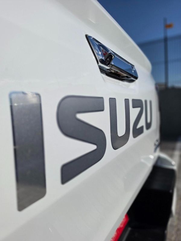 2026-Isuzu-D-Max-30-DDI-HR-LSE-Auto-Double-Cab image:7