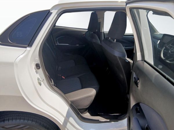 2026-Suzuki-Baleno-15-GL image:15