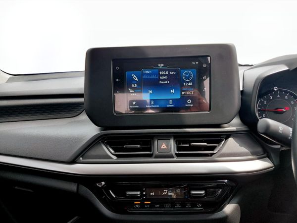 2026-Suzuki-Swift-12-GL-Auto image:15