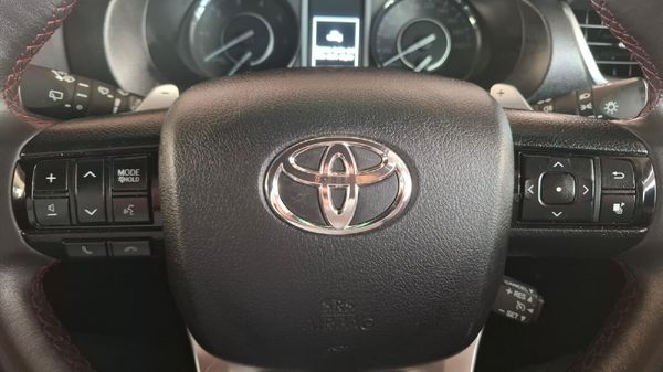 2023-Toyota-Fortuner-28-GD-6-RB-Auto image:13