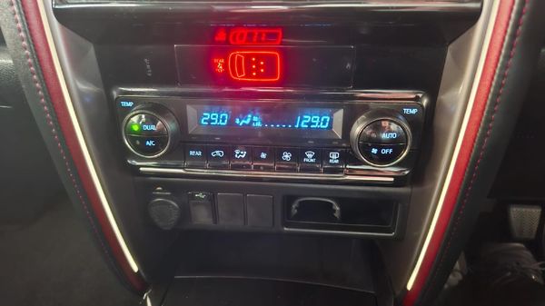 2023-Toyota-Fortuner-28-GD-6-RB-Auto image:16
