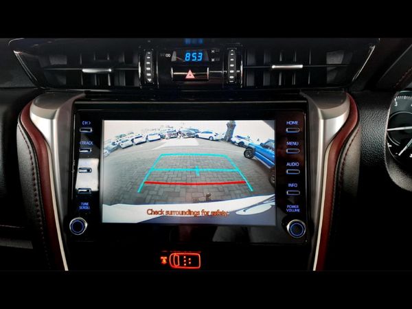 2023-Toyota-Fortuner-28-GD-6-RB-Auto image:17