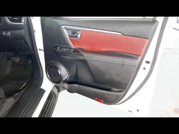 2023-Toyota-Fortuner-28-GD-6-RB-Auto image:20
