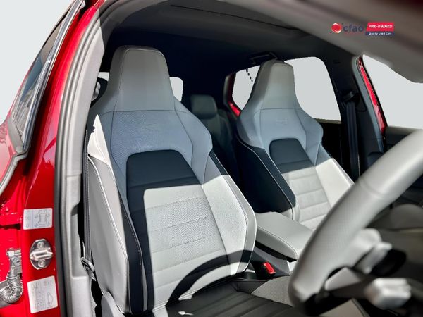 2026-Volkswagen-Golf-14-TSI-R-Line-Auto-110kw image:12