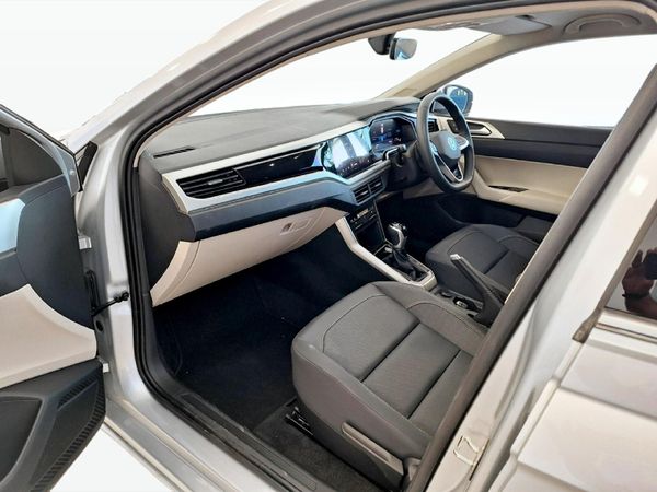 2024-Volkswagen-Polo-Sedan-10TSI-Style image:6