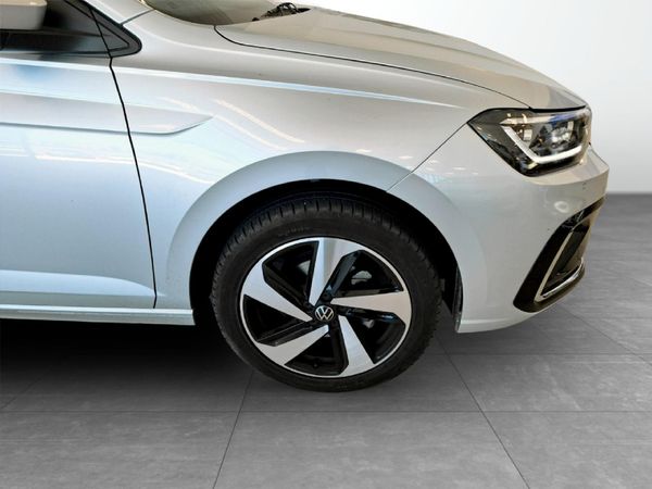 2024-Volkswagen-Polo-Sedan-10TSI-Style image:8