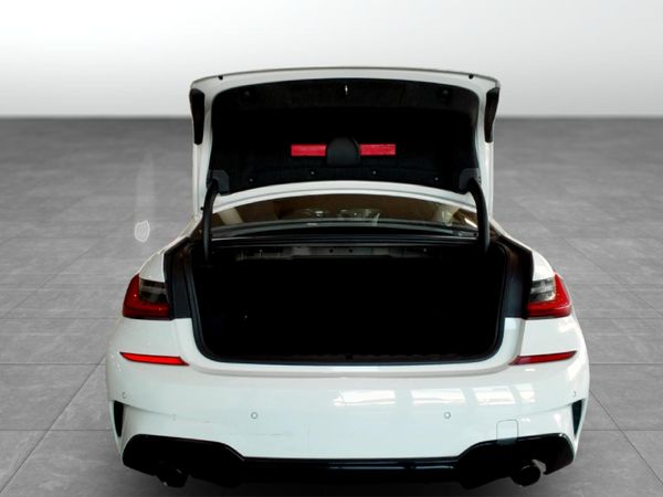 2022-BMW-3-Series-320i-M-Mzansi-Edition-Auto-g20 image:19