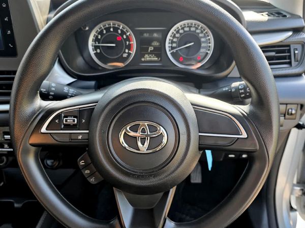 2025-Toyota-Starlet-15-XS-Auto image:7