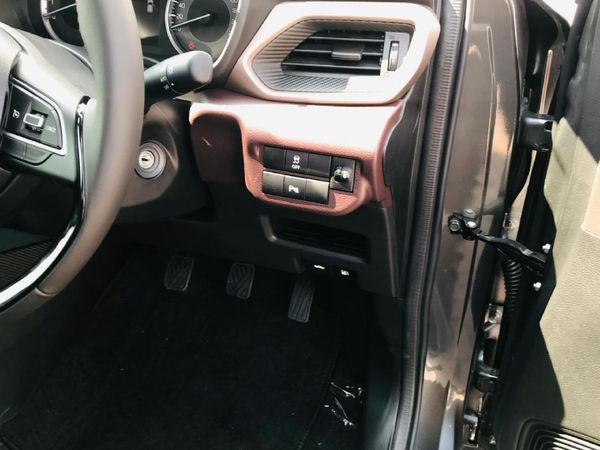 2026-Suzuki-Fronx-15-GL-Auto image:10