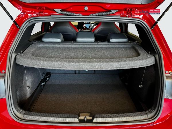 2026-Volkswagen-Golf-8-GTI-20-TSI-DSG image:20