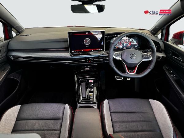 2026-Volkswagen-Golf-8-GTI-20-TSI-DSG image:6