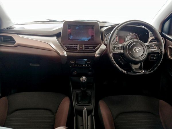 2025-Toyota-Starlet-Cross-15XS image:5