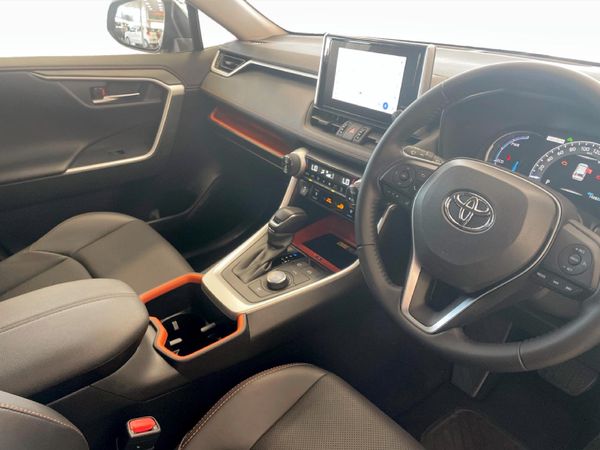 2025-Toyota-RAV4-25-GX-R-Hyrbid-CVT-E-Four image:6