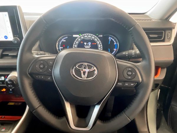 2025-Toyota-RAV4-25-GX-R-Hyrbid-CVT-E-Four image:7