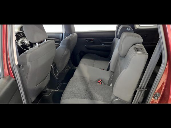 2025-Suzuki-Ertiga-15-GL image:11