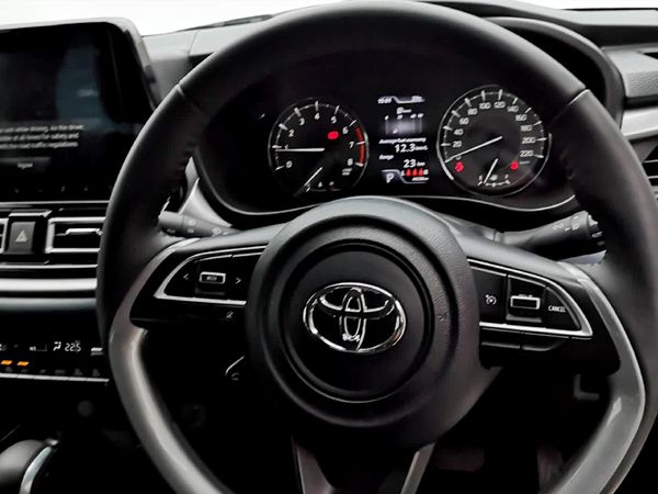 2026-Toyota-Starlet-15-XR-Auto image:7