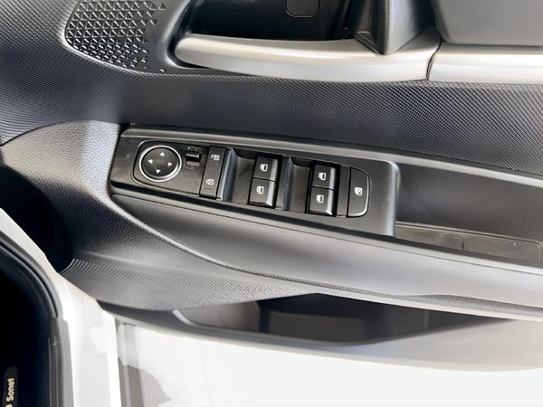 2026-Kia-Sonet-15-LS-Auto image:11