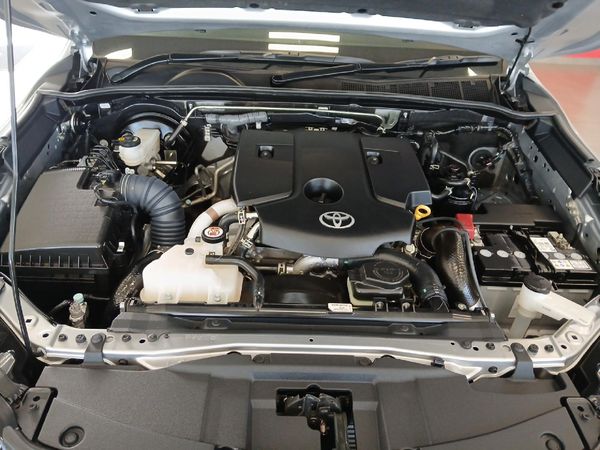 2024-Toyota-Fortuner-24-GD-6-4x4-Auto image:8