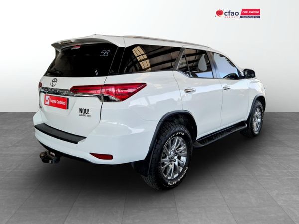 2016-Toyota-Fortuner-28-GD-6-Raised-Body-Auto image:1