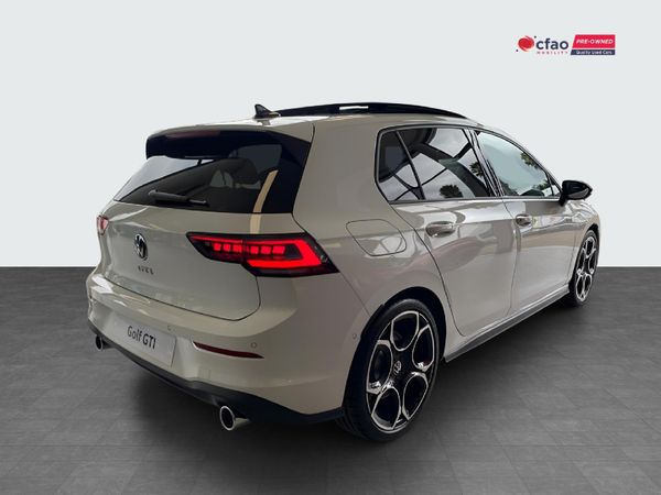 2026-Volkswagen-Golf-8-GTI-20-TSI-DSG image:1