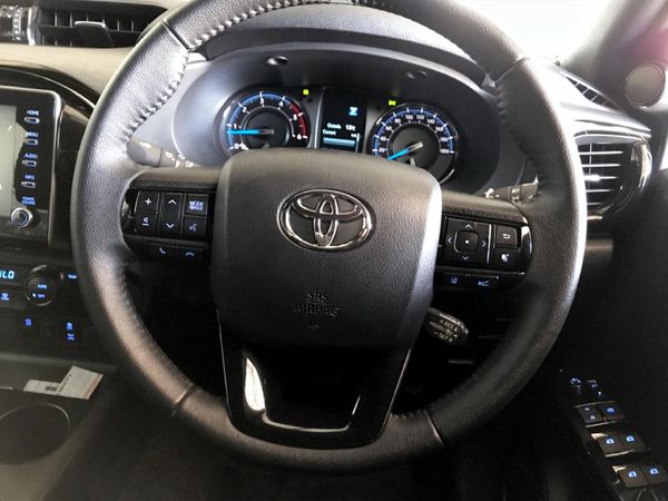 2026-Toyota-Hilux-28-GD-6-RB-Legend-RS-Auto-Double-Cab-mHev image:7