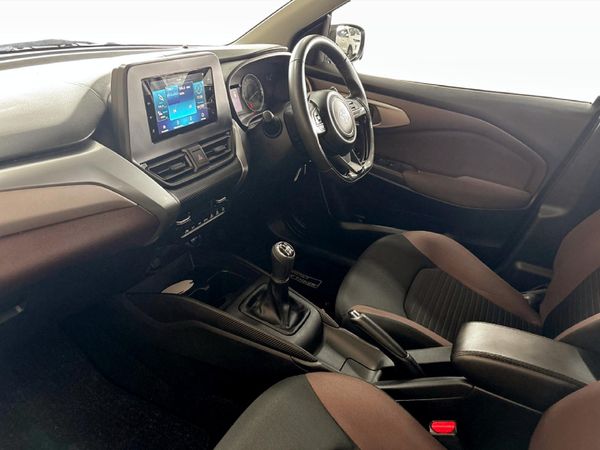 2025-Toyota-Starlet-Cross-15XS image:6