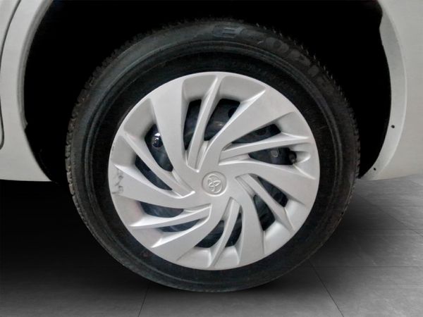 2025-Toyota-Rumion-15-SX image:12