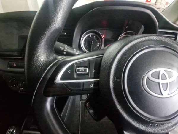 2025-Toyota-Rumion-15-SX image:8