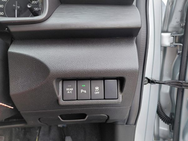 2026-Suzuki-Ertiga-15-GL-Auto image:11