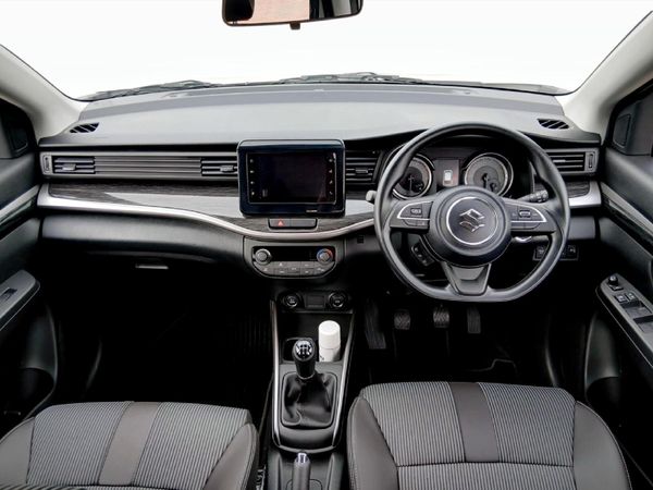 2026-Suzuki-XL6-15-GL-Auto image:10