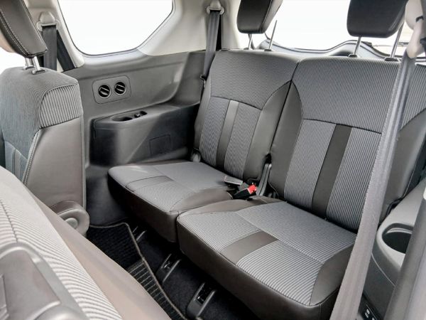 2026-Suzuki-XL6-15-GL-Auto image:21